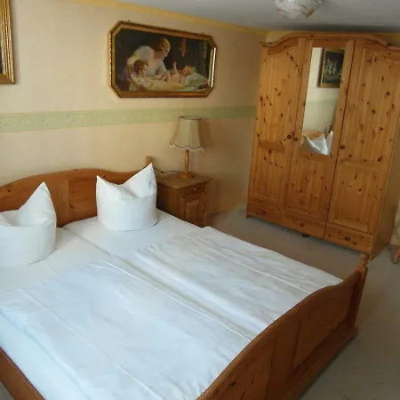 Antik Pensión Bad Lobenstein